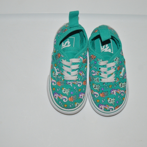 6.5 toddler vans - Picture 2 of 4